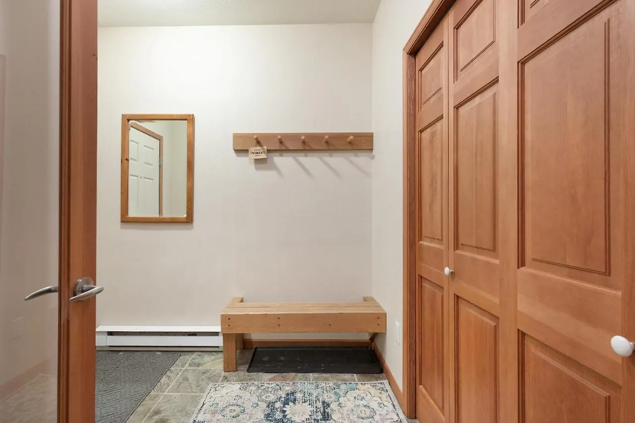 Deer Run By Whistler Premier Apartment